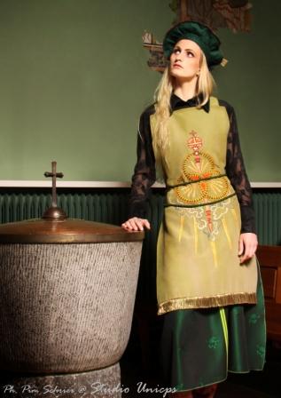 groene set vrouwentoga